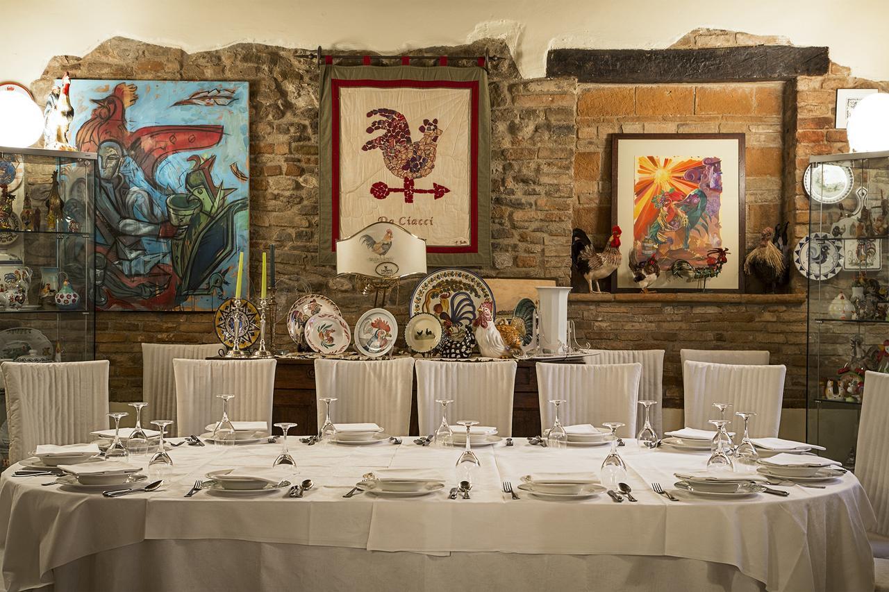Locanda Da Ciacci Petriano Eksteriør bilde